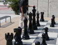 Relax - V Michalovciach si môžete zahrať šach s maxifigúrkami - P1140099.JPG